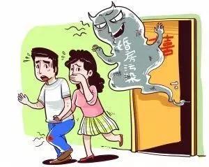 新房入住十天英俊小伙變憔悴不堪，新房裝修后如何除甲醛您必須了解！