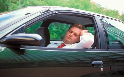 暈車的原因是什么？也許是需要甲醛治理了