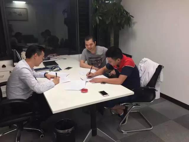 熱烈祝賀惠州溫總、朱總成功加入創(chuàng)綠家！
